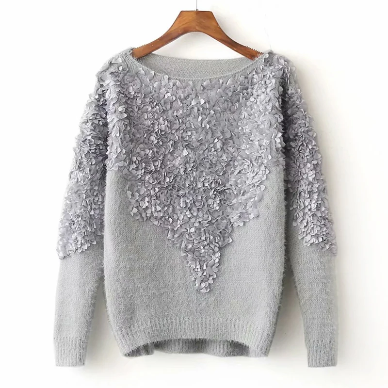 The newest Petal sweet beautiful solid sweater