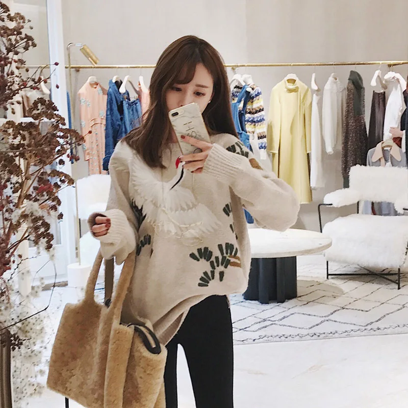 Women Retro Embroidered Knitted Pullovers Sweaters Knitwear Vintage