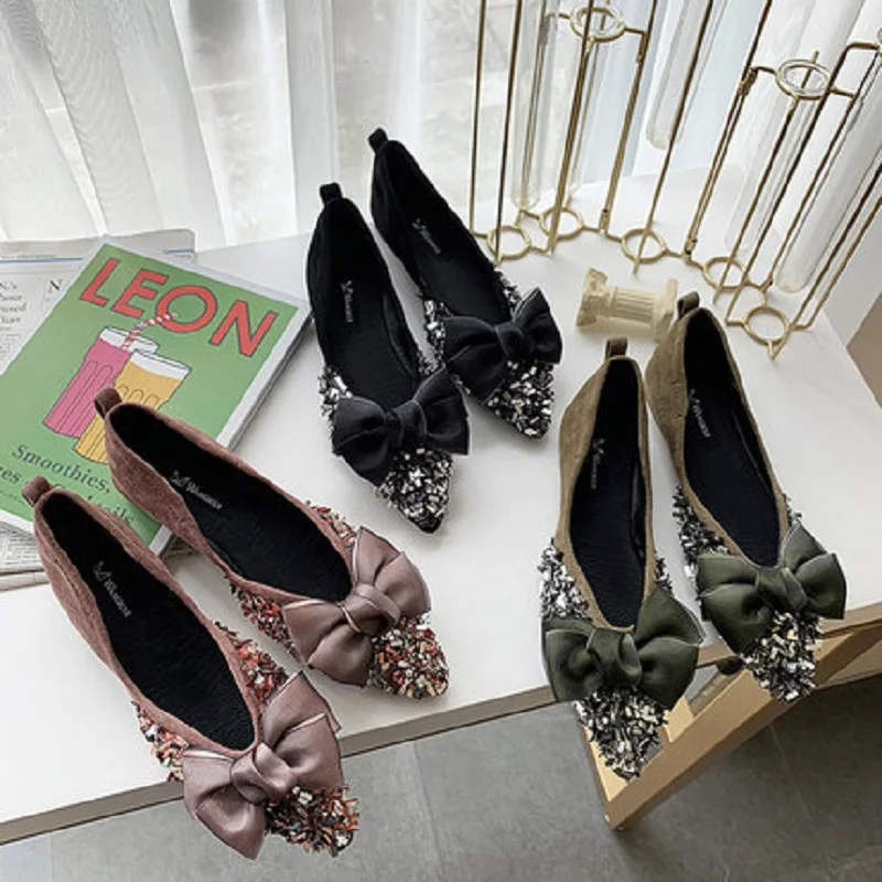 2019 new spring single shoes female flat bottom wild gentle female shallow mouth scoop shoes bow sequins peas shoes