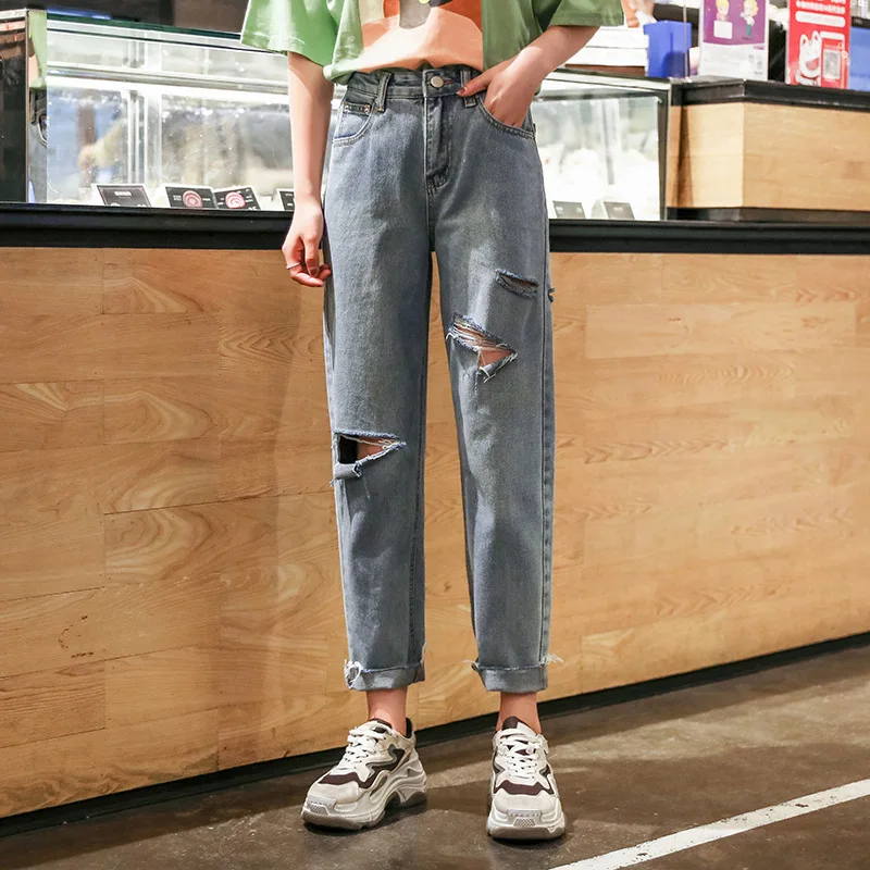 

Cowboy Series 2019 Holes Jeans Woman Personality Cowboy Nine Part Pants Tide