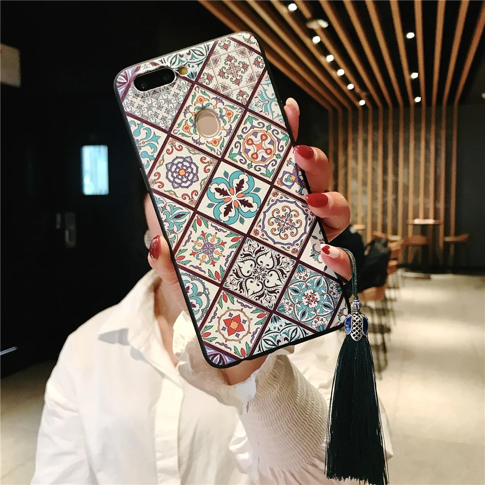 4 (9)