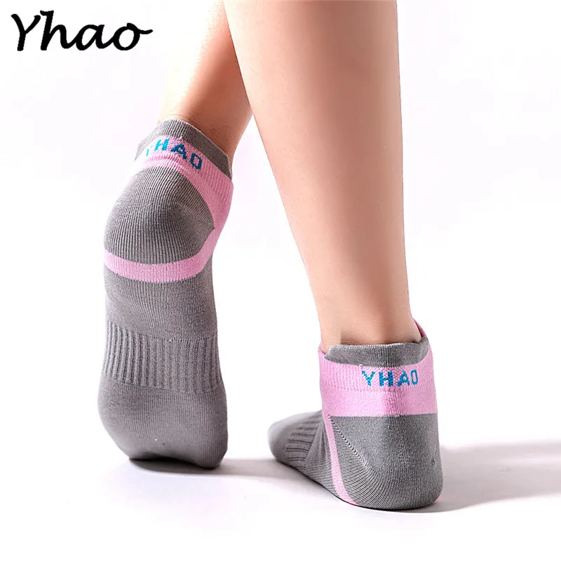 Yhao, спортивные носки для йоги, Нескользящие, для женщин, мягкие, для фитнеса, дышащие, свободные носки, бесшовный Носок, дизайн для йоги, пилатеса - Цвет: Grey And Pink 2