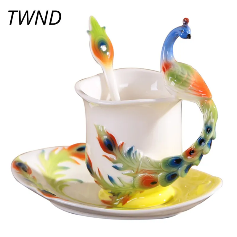 

Bone china peacock coffee mugs set tea mlik cups with tray spoons creative office home drinkware friend gifts