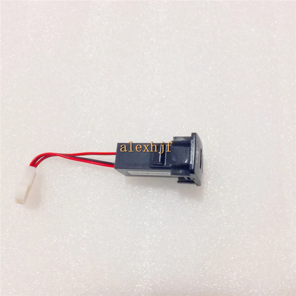 USB (6)