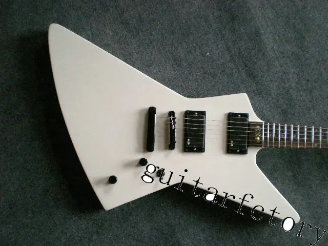 2017-New-Factory-white-ESP-explorer-guitar-white-james-hetfield-ESP-exolorer-guitar.jpg_640x640.jpg