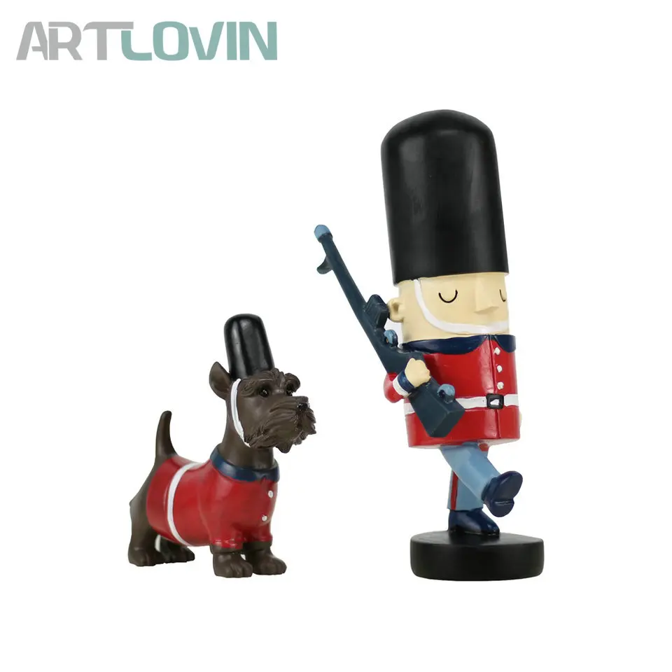 

1 set European Stlye England Royal Police Patrol Dog Ornament Creative Figurines Living Room Home Decoration Accessories Statues
