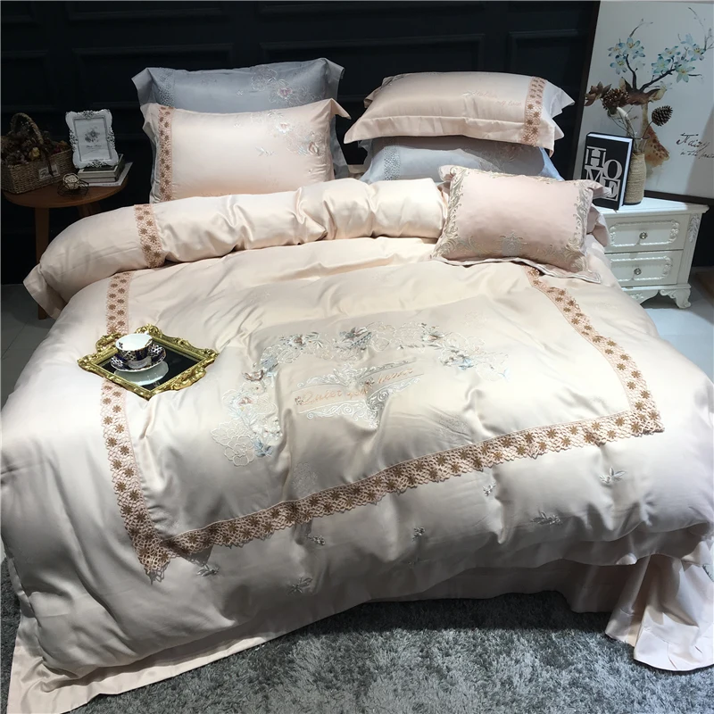 

2018 New Tencel Fresh Elegant Silky Bedding set Silky Embroidery Duvet Cover Bed Sheet Pillowcases Queen King Size 4pcs