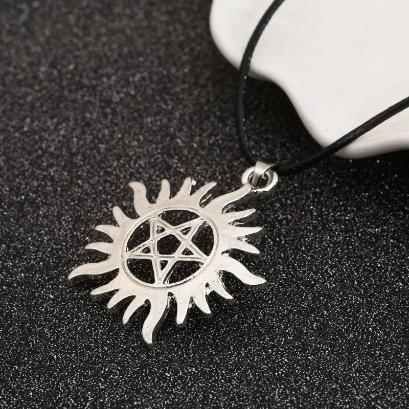10pc/lot Supernatural New Fashion Pentagram Zinc Alloy Necklace Jewelry