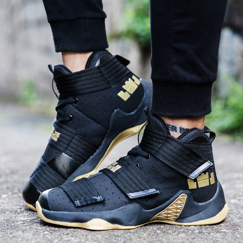 Ceyue 2019 los hombres zapatillas de baloncesto zapatillas Lebron James Zapatos altos de tobillo zapatos a prueba de golpes a prueba cesta homme baloncesto