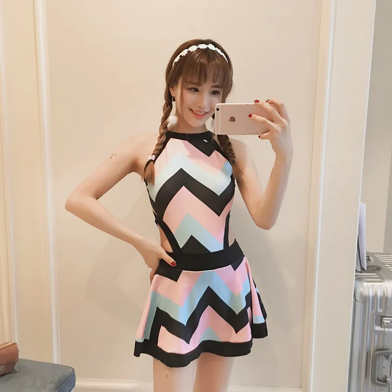 3953298597_781310230