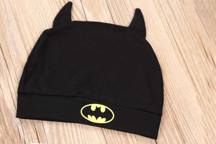 Комплект одежды для новорожденных, черный комбинезон с короткими рукавами с Бэтменом+ обувь шляпа, 3 предмета, младенцы Набор для мальчика