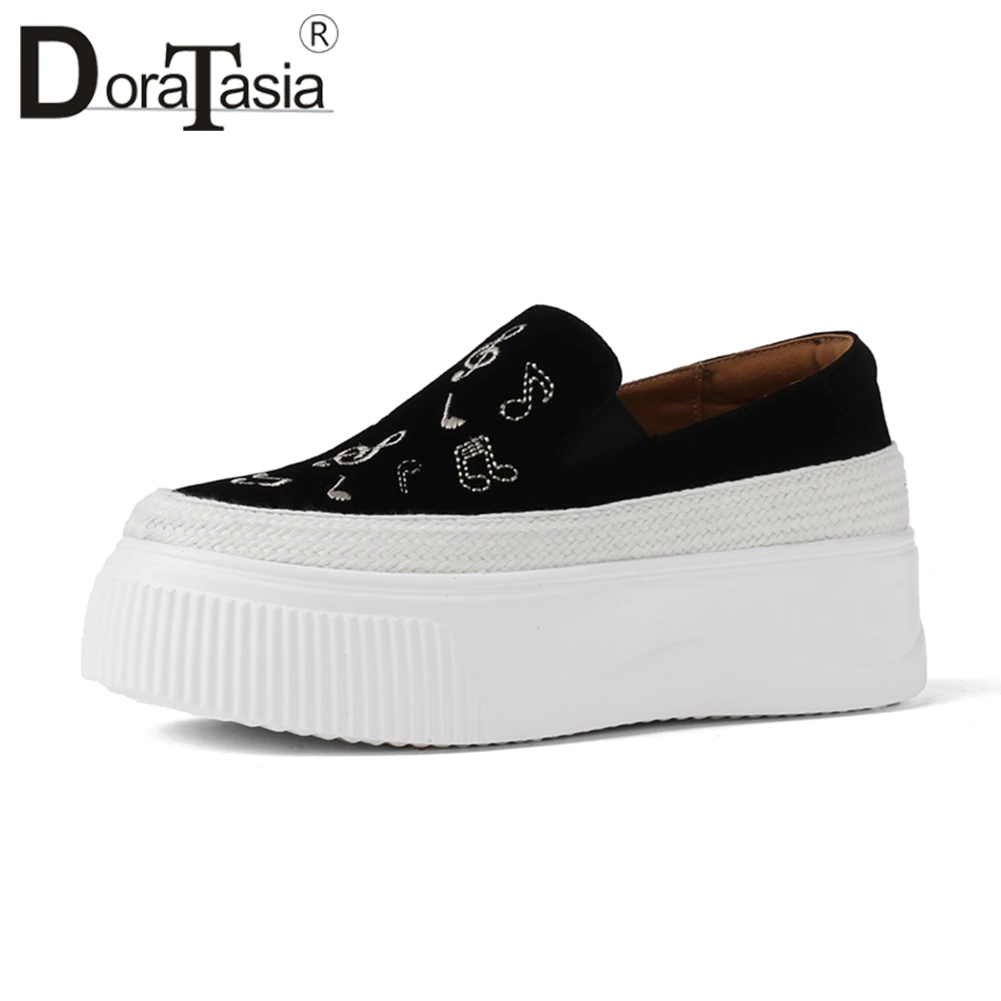 

DORATASIA 2020 Spring New Natural Kid Suede Women Note Loafers slip-on Girl Flat Platform Shoes Woman Embroider Flats 33-42