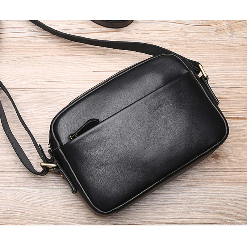 AETOO Leather male packets Shoulder bag Korean version men oblique cross Baotou layer cowhide casual Mini Bag