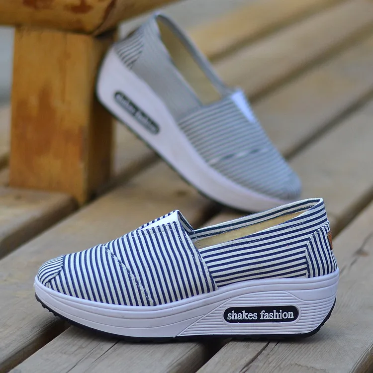 

2018 Women Increased Shoes Women Fashion Platform Loafers Printed Casual Shoes Woman Wedges Shoes Breathable Black Red