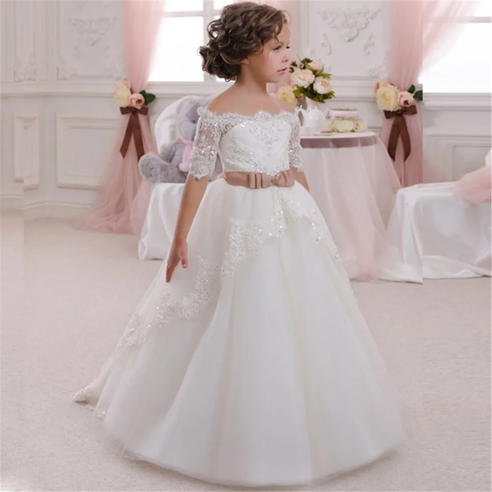 

Flower Girl Dress For Wedding White Ivory Appliques Ball Gown Short Sleeves O-neck First Communion Gowns Vestidos
