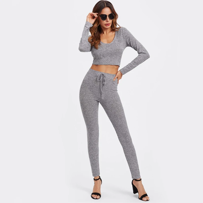 Серый в рубчик с длинными рукавами Marled Hoodie пикантные Crop Tee и леггинсы комплект