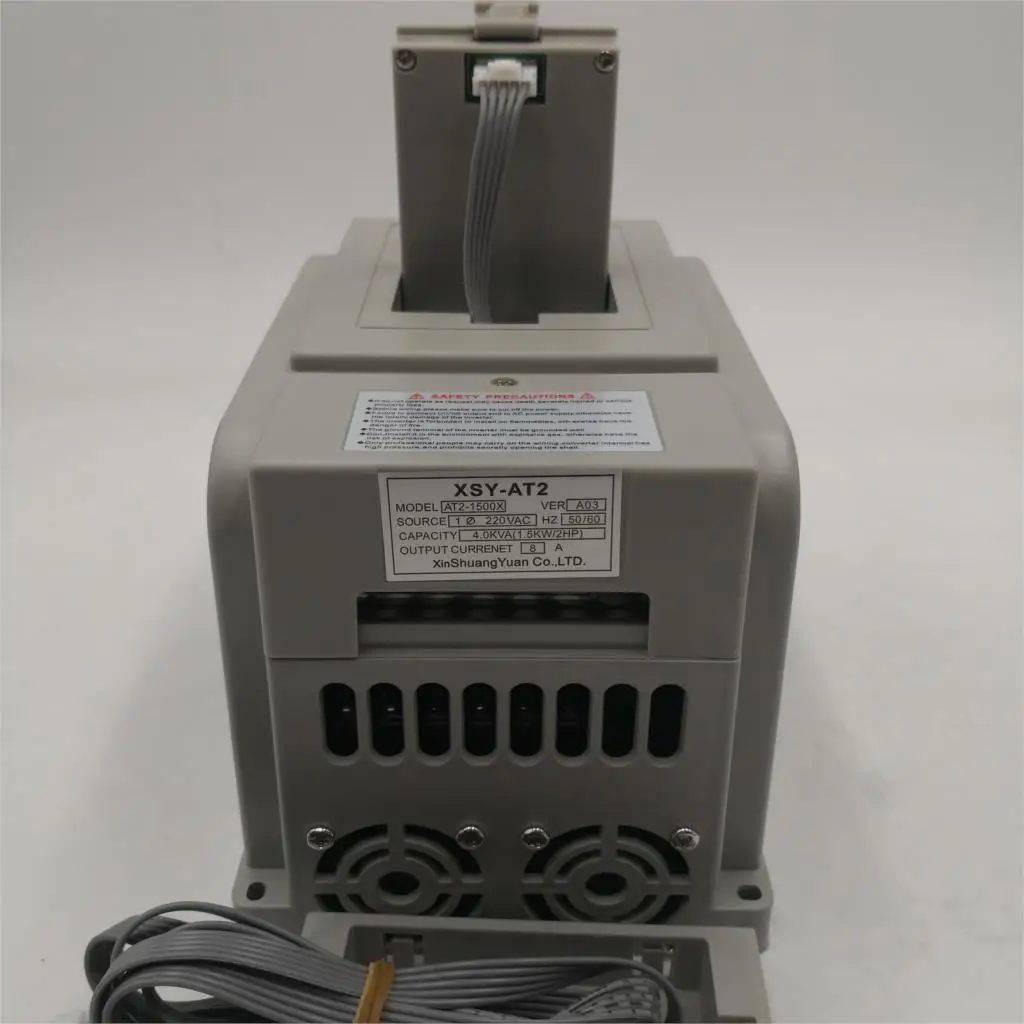 0.45kw/0.75 кВт/1.5 кВт/2.2kw AT2 частотно регулируемым приводом однофазный 220V в однофазные