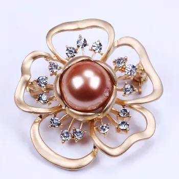

gold mop brooch pin rhinestone brooch in flower shape for your mothers