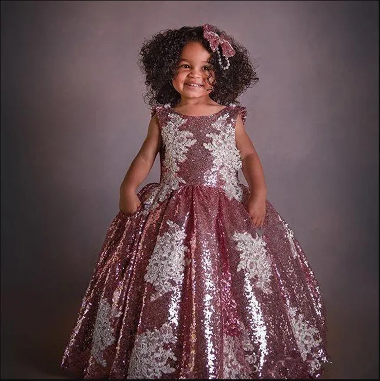 

Luxury Flower Girl Dress with High Quality Sequined Material Custom Made Kids Prom Dresses with Lace Bow Formal Wears For Girls