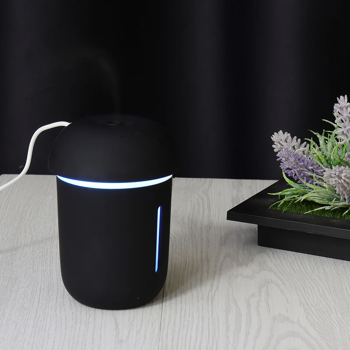 

200ml 7 Colors LED Humidifier Ultrasonic Aromatherapy Diffuser Purifier 3 In 1 Table Lamp Air Cooler Fan Home Office 2W 5V