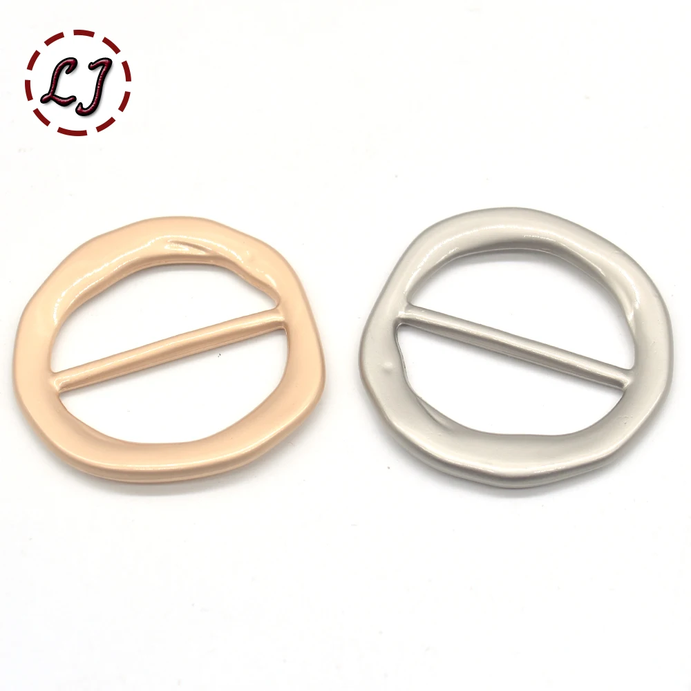 

High quality fashion Belt Buckles 2pcs/lot 3CM round metal buckle for wind coat bag decoration crafts DIY sewing accessories