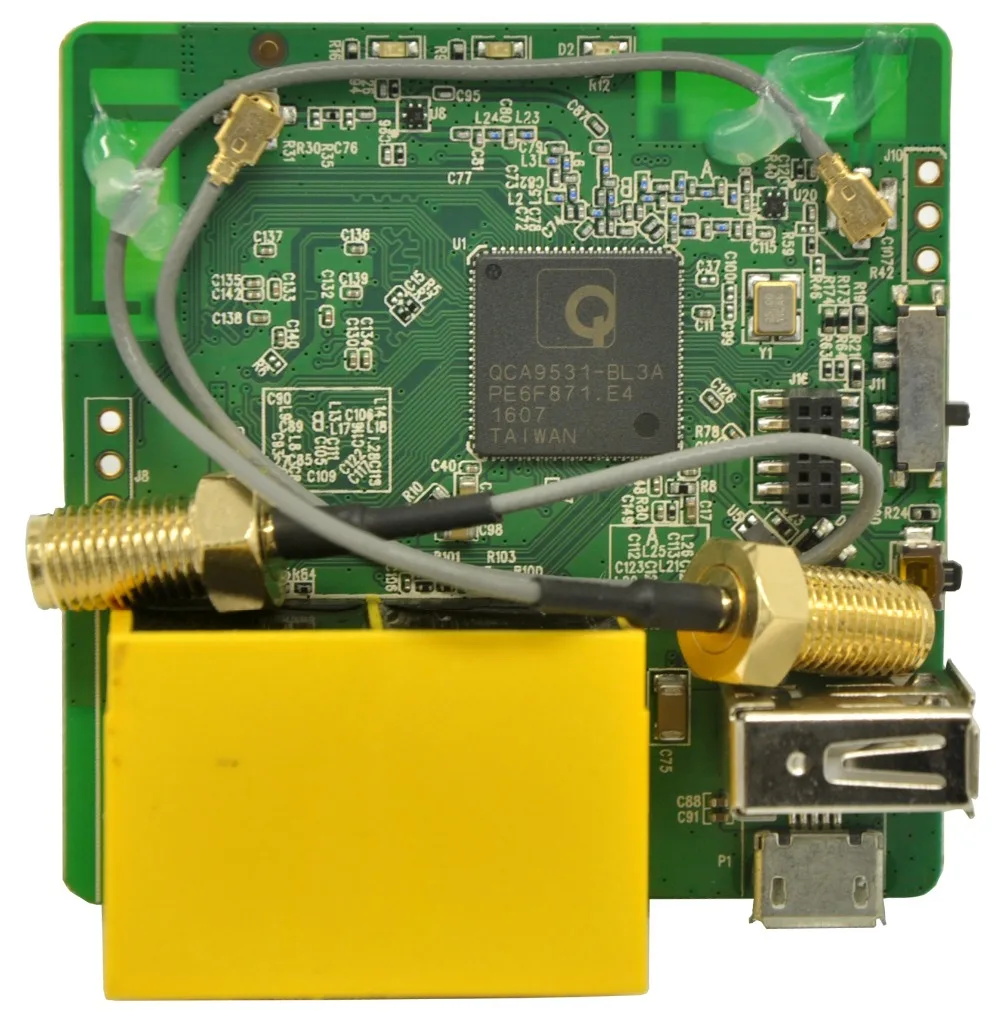 Мини Wi Fi роутер GL.iNet GL AR300M Qulcomm QCA9531 300 Мбит/с OPENWRT OPENVPN дорожный 128 Мб ОЗУ/16 ПЗУ с 2