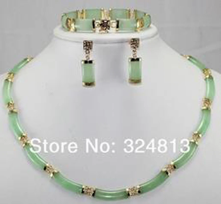 

New Women's Noble green earring bracelet necklace set +box AA26f5g6