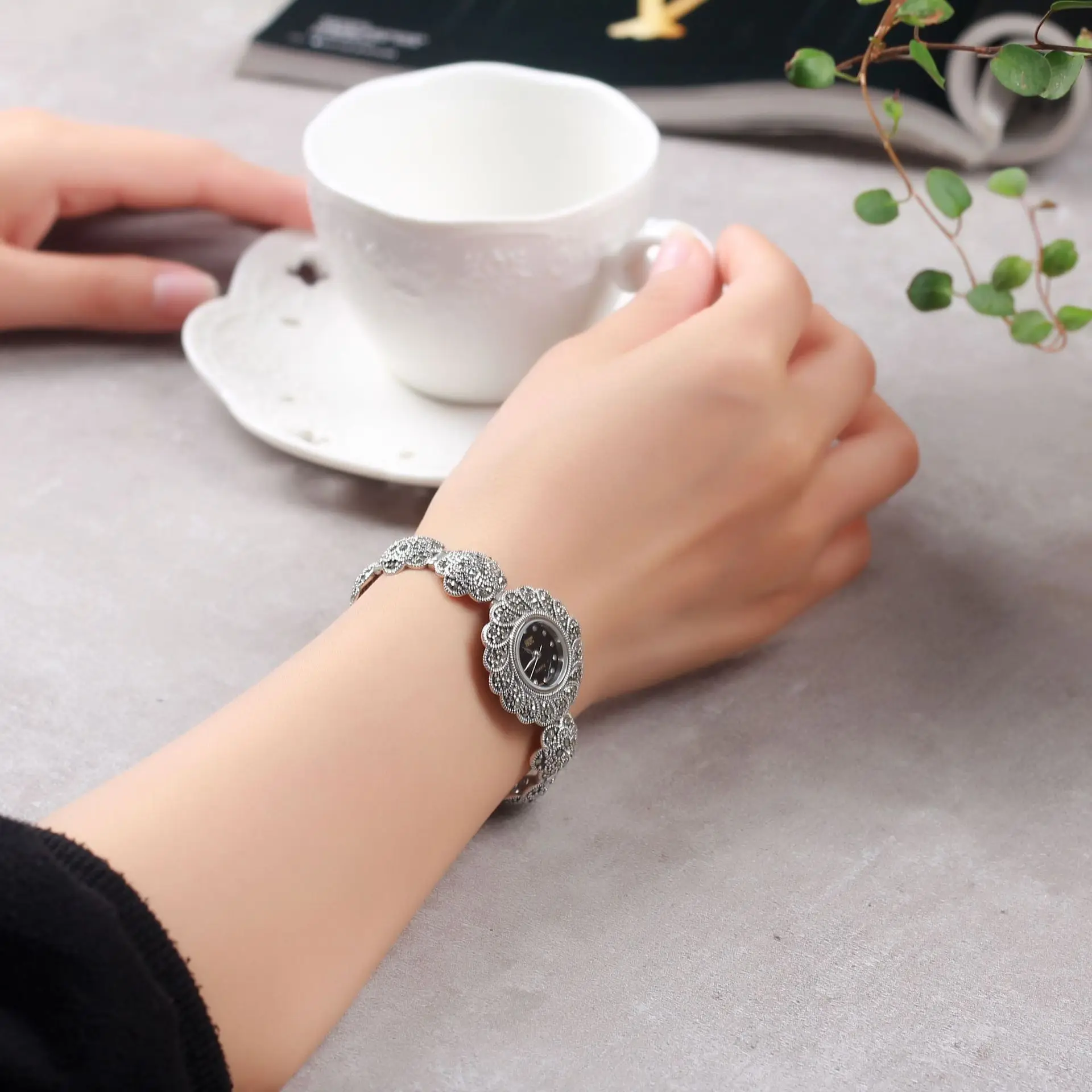 Тайский серебряные аксессуары оптом S925 чистое серебро Таиланд импортный plum цветок часы-браслет