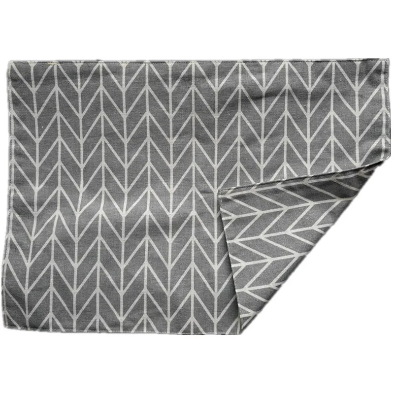 

CFen A's 1pc Simple Double-layer Thick Cotton Square Napkin Dining Table Place Mats Table Mat Cloth 32x45cm