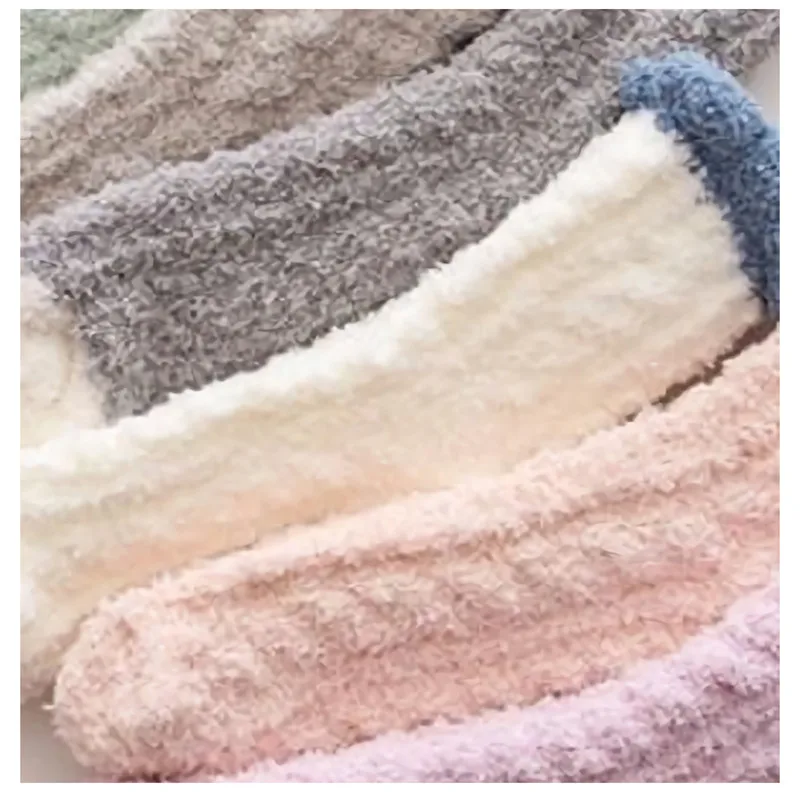 Мягкие домашние тапочки; носки из кораллового флиса; бесшовное бархатное белье для отдыха; Chaussette Femme; теплые дышащие носки; сезон зима