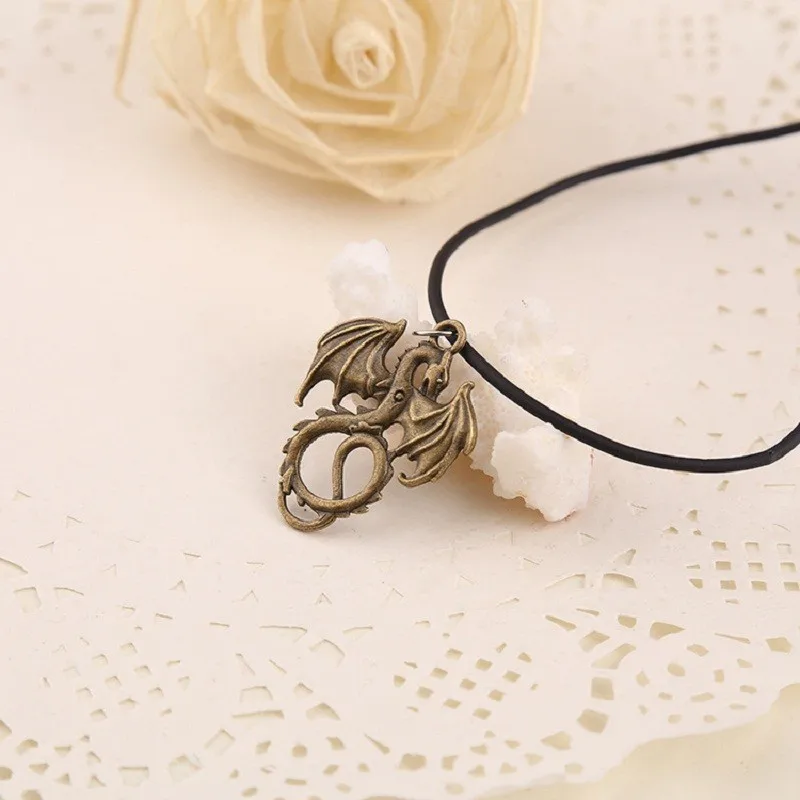 2015 Feihuobite Man 2 battle Smaug high-quality two-color dragon necklace wholesale | Украшения и аксессуары