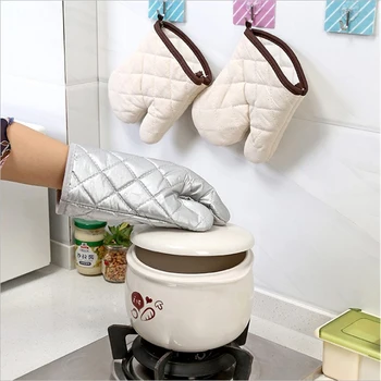 

Home Kitchen Microwave Anti-Scalding Gloves Multi-Function Thickening High Temperature Baking Silver Coated Gloves Single