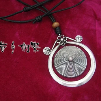 

Miao Xiang Dong Village Handmade Miao Silver Necklace Chain Pendant Pendant