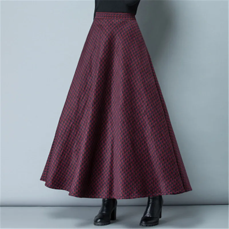 red triangle Plaid