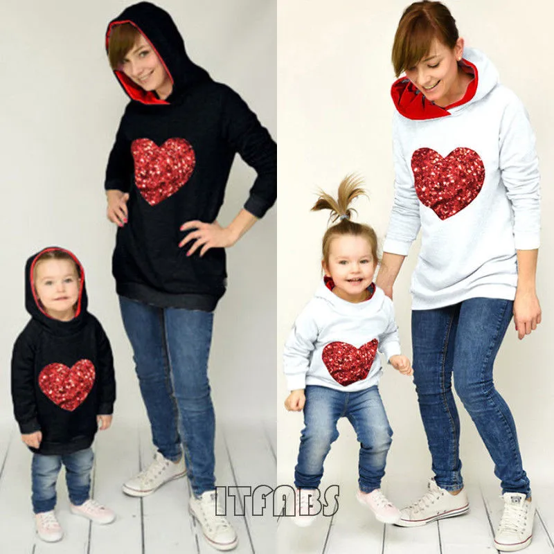 

Autumn Spring baby clothes girl Family Matching Outfits Parent-child Hoodies Monther Mon daughter Hoodies Sequins Sweatshirt