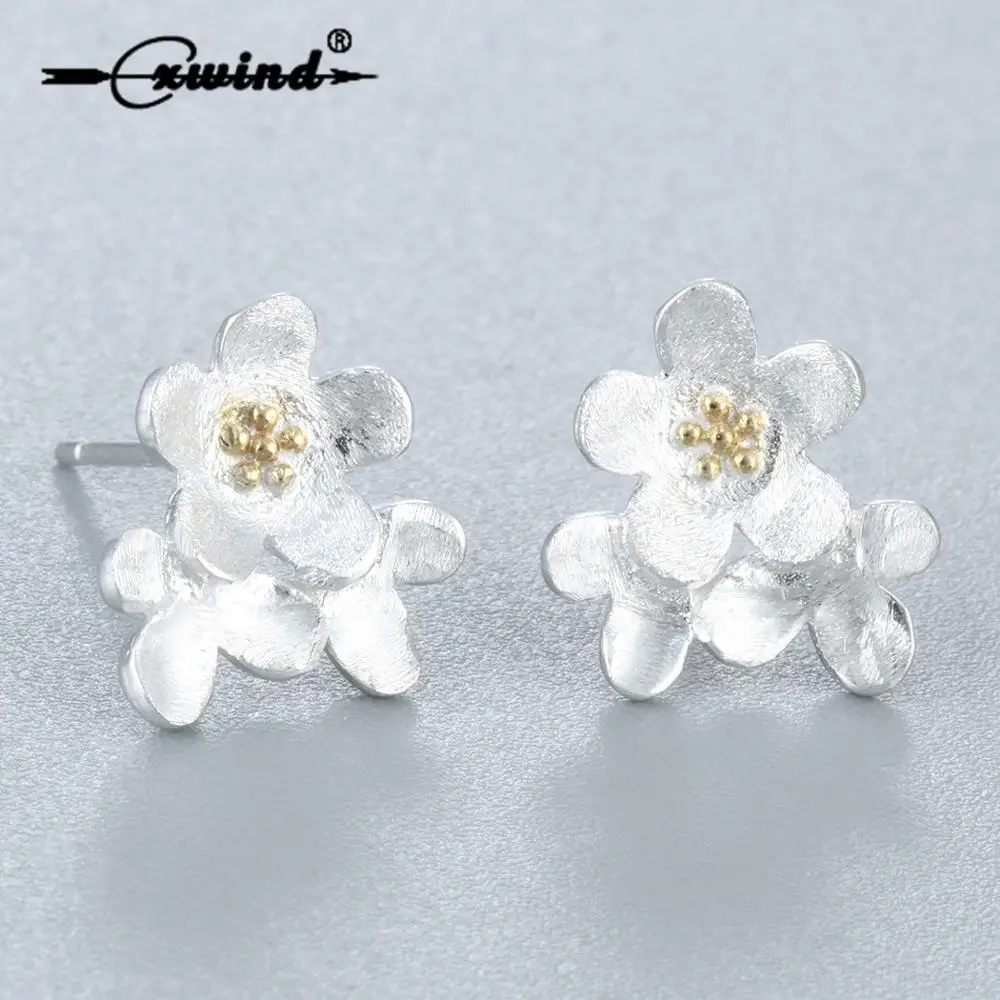 

Cxwind Fashion Stud Earrings for Women Flower Studs Girls Hypoallergenic Sensitive Ears Shaped Daisy Floweres Piercing Jewelry