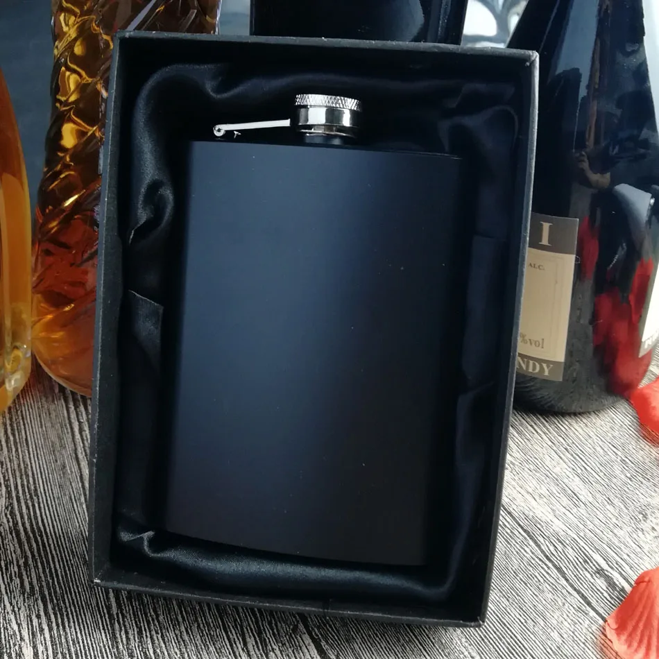 matt black 8 oz stainless steel colored hip flasks / Multiple colours,personalized logo engraved Free Black gift box packing - Цвет: matt black