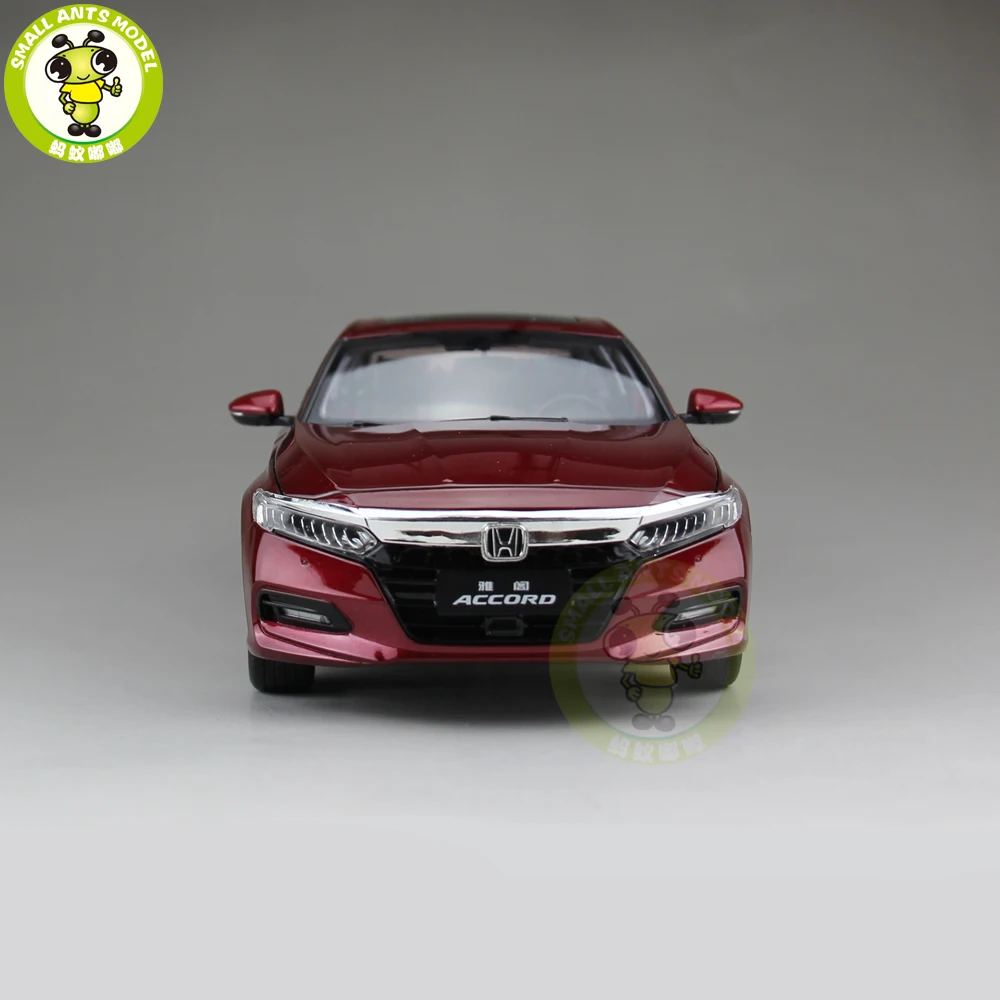 1/18 Accord 10th седан литая под давлением Металлическая Модель автомобиля игрушки мальчик девочка Коллекция подарков на день рождения хобби красный