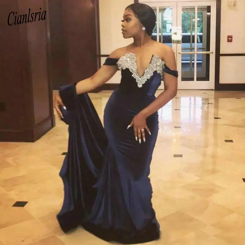 Discount Dark Blue Prom Dresses Evening Wear 2019 Off The Shoulder Deep V Neck Velvet Prom Gowns Appliqued Sweep Train Formal Dress 3 Discount Dark Blue Prom Dresses Evening Wear 2019 Off The Shoulder Deep V Neck Velvet Prom Gowns Appliqued Sweep Train Formal Dress 3