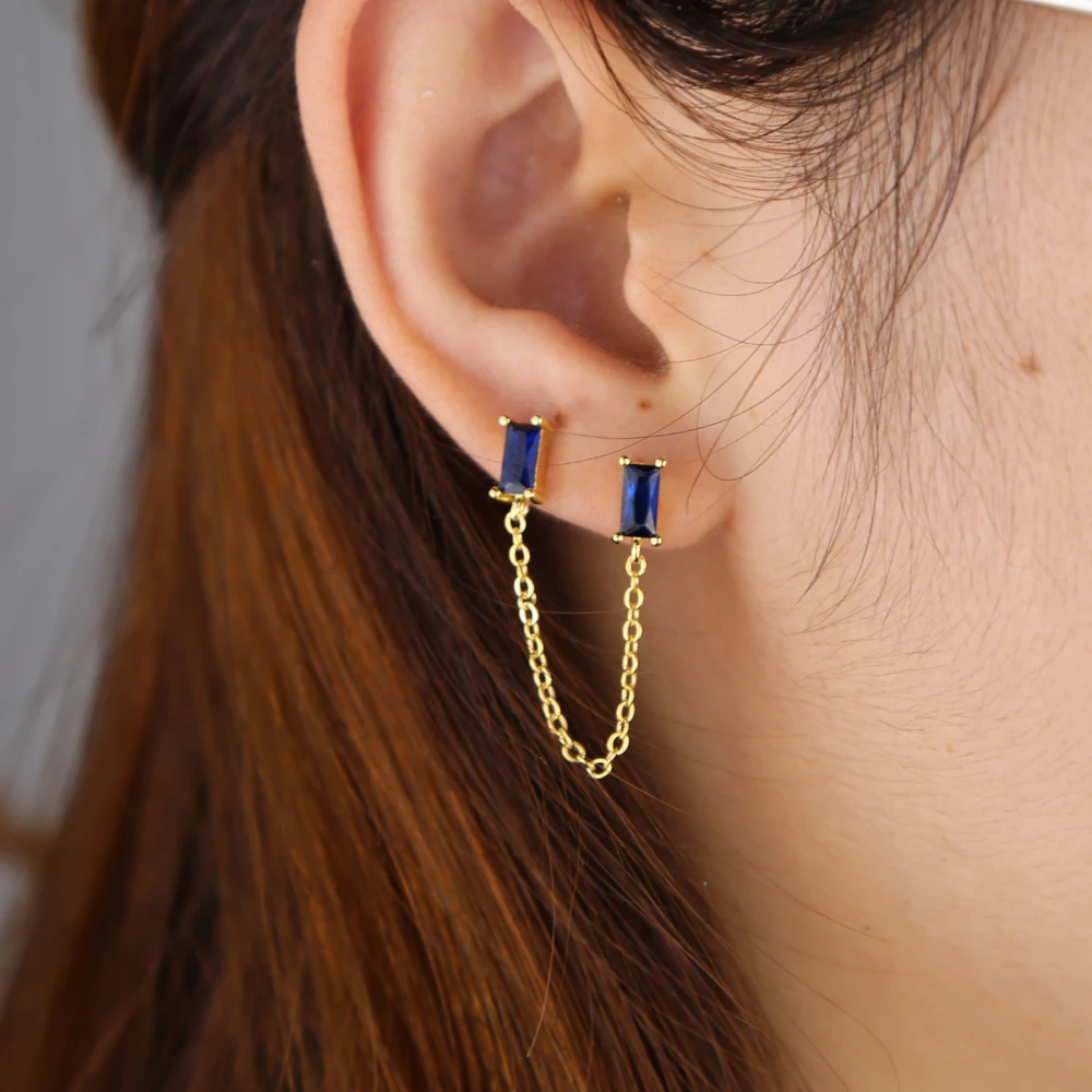 brass earring Y (1)