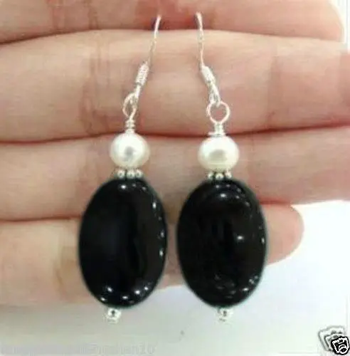 

Free shipping@@@@@ Beautiful White shell pearl Natural black agate silver hook Earrings