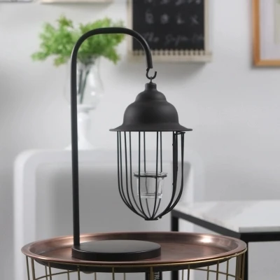 

European style simple wrought iron hanging candlestick retro nostalgic romantic wind lamp bar table creative model decoration