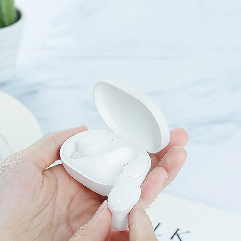 Xiaomi mi AirDots TWS Bluetooth наушники беспроводные вкладыши гарнитура с c и зарядной док