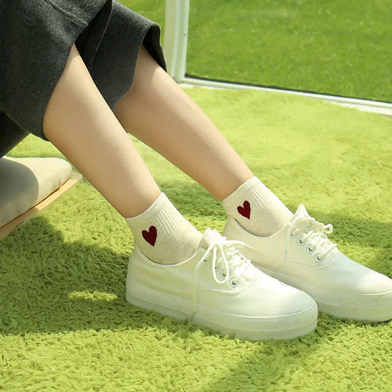 

1 Pair New Kawaii Cute Socks Women Red Heart Pattern Soft Breathable Cotton Socks Ankle-High Casual Comfy Socks Fashion Style