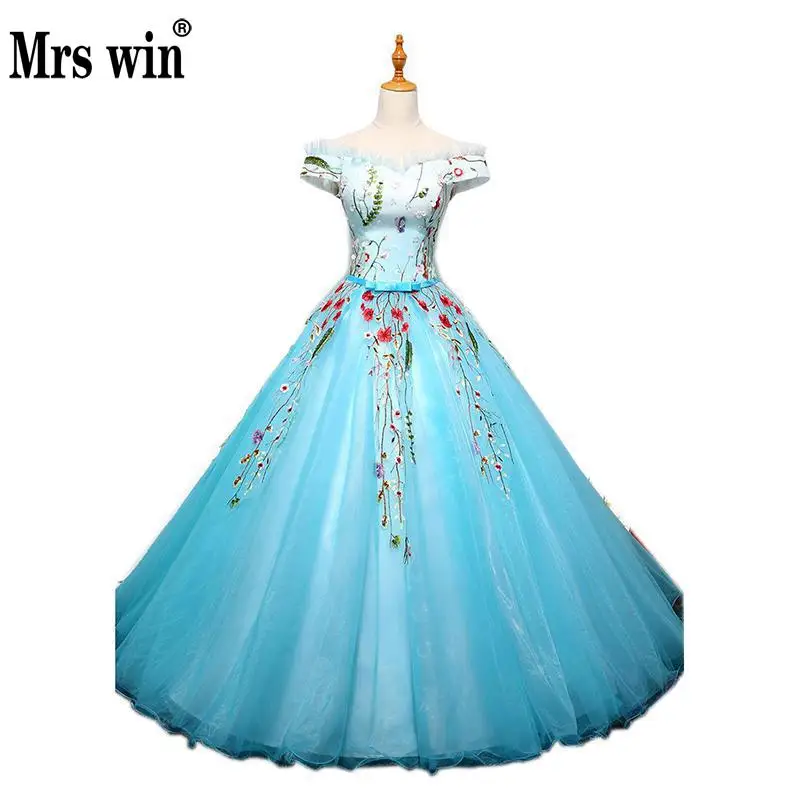 

Quinceanera Dresses 2018 New The Short Sleeve Elegant Boat Neck Floor-length Classic Embroidery Ball Gown Candy Color Prom Gown