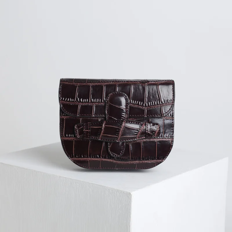 

LOVELY Pattern Woman Small Single Diagonal Lines Saddle Pocket Package Satchel
