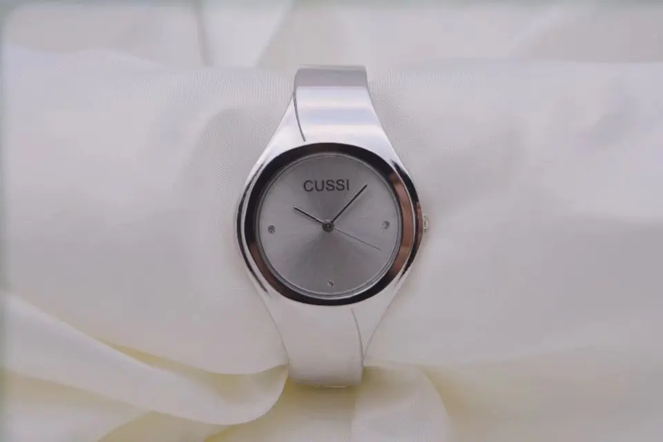 CUSSI Золотые женские часы-браслет Топ бренд класса люкс женская одежда часы кварцевые наручные часы Reloj Mujer подарки для влюбленных