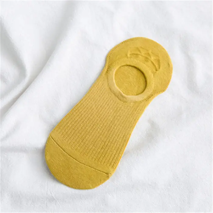 Весна и лето новые женские носки-невидимки из хлопка пара носков силиконовые Нескользящие однотонные женские носки-башмачки - Цвет: Цвет: желтый