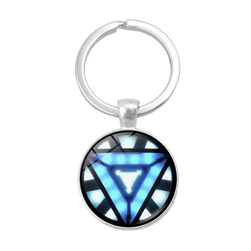 

2019 New Hot Iron Man Arc Reactor Glass Pendant Keychain The Avengers 4 Tony Stark Super Heroes Jewelry Souvenirs Keychain Rings