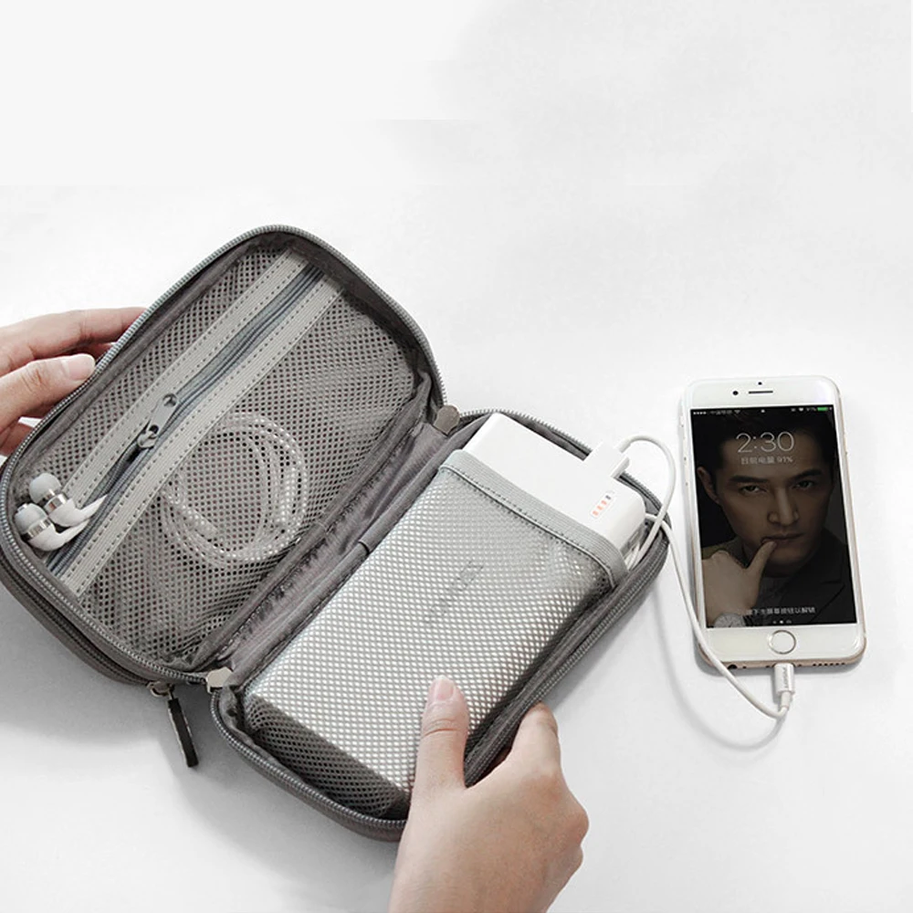 gadget organizer bag.